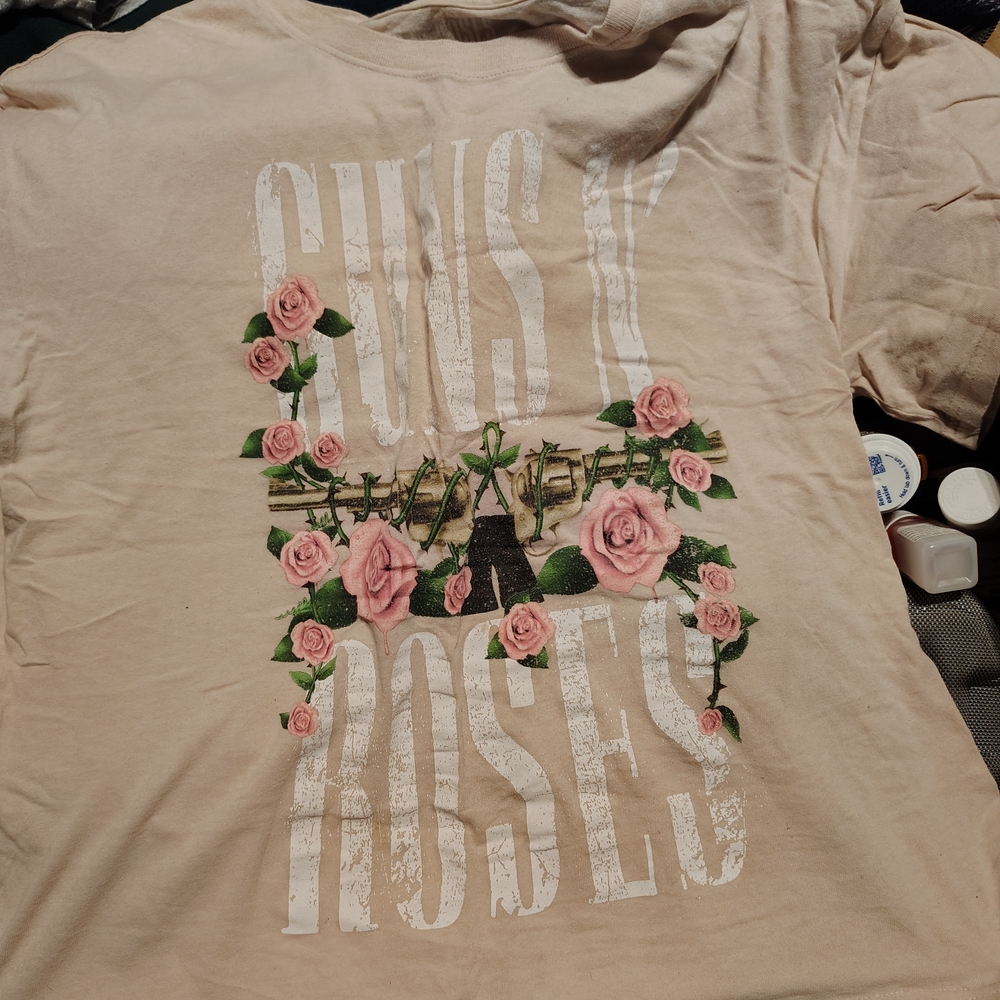 Guns N' Roses Floral Graphic Tee